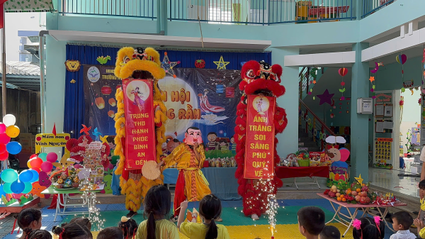 TỔ CHỨC CHƯƠNG TRÌNH "VUI HỘI TRĂNG RẰM"