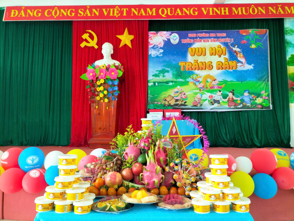 TỔ CHỨC CHƯƠNG TRÌNH "VUI HỘI TRĂNG RẰM"