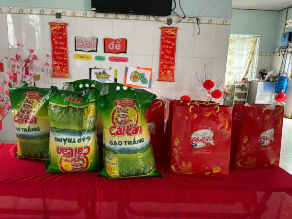 TẾT YÊU THƯƠNG GỬI VỀ ĐẢO XA